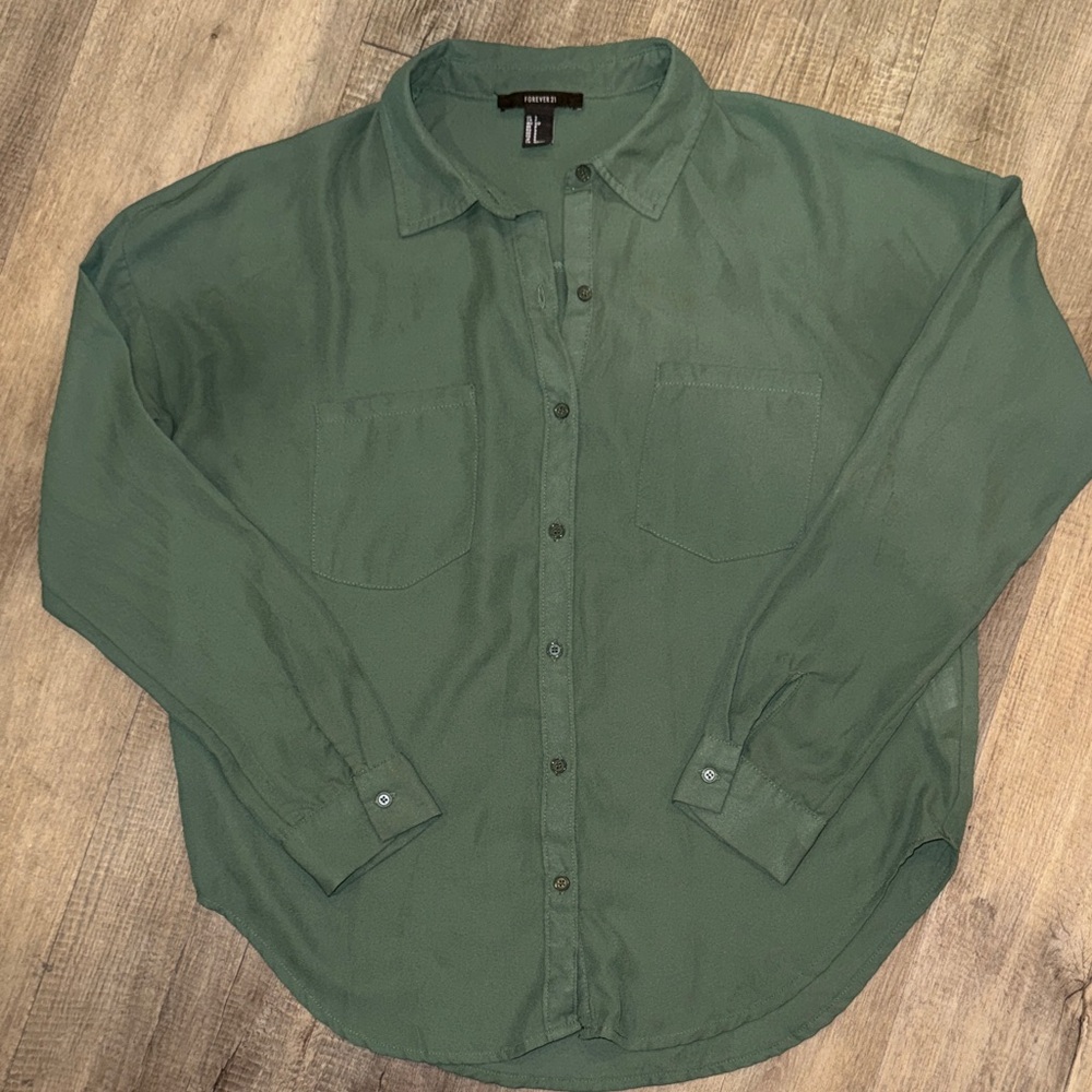 Forever 21 Forest Green Casual Button-Down Shirt